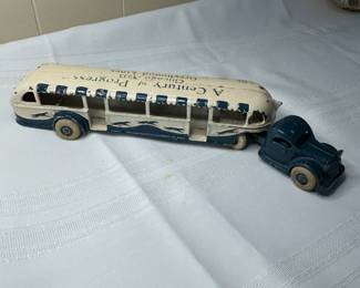 1933 Chicago World's Fair Souvenir Arcade Cast Iron Greyhound Lines Bus