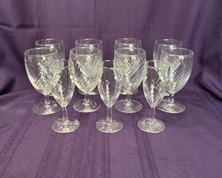 Vintage Set of Elegant Clear Glasses with Textured Design