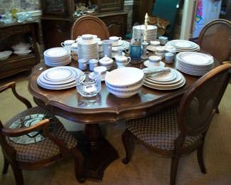 Vintage White Furniture Dining