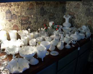 Vintage Fenton Hobnail