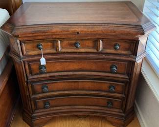 Aspen home night stand (33 1/2 x32)