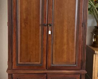 Media Armoire (40x78), Panasonic TV (40inches)