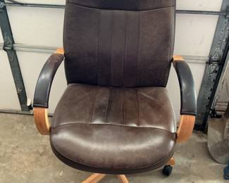 Brown office chair
