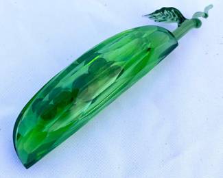 25 ReflectionsbyParagonCrystalGreenPeasinaPod