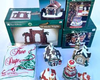 83 TrimaHomeBrandChristmasVillageBuildings8PieceSet