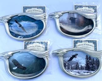 32 BradfordExchangeSilverSovereign4PiecePlateSet