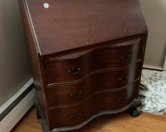Governor Winthrop Desk