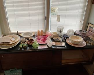 Various Porcelain and Dinner Wares