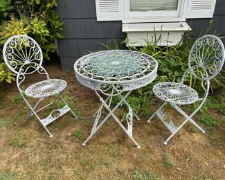 Fancy Lacy Metal Garden Breakfast Set