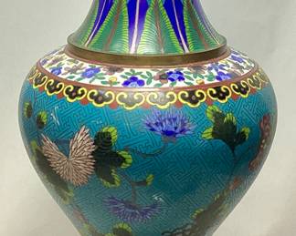 ANTIQUE CLOISONNÉ VASE, 16.5in H