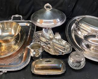 ASSORTED SILVER PLATE DINNERWARE, F.B. ROGERS, EPNS, REED & BARTON, CHIPPENDALE, FIFTH AVENUE
