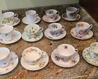 cups saucers