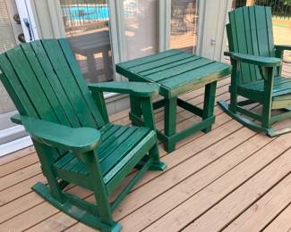 Wood rockers w green paint