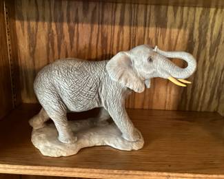 Sandra Brue sandicast African elephant
