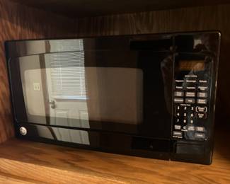 GE microwave