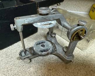 Hanau Adjustable Dental Articulator