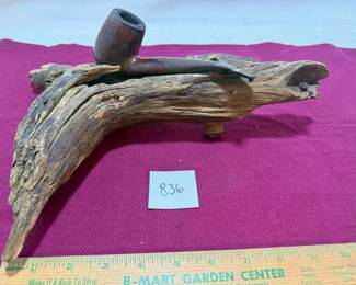 Barontine Gran Duc Pipe with Handcrafted Pipe Holder