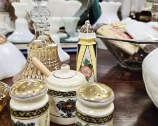 vintage shakers