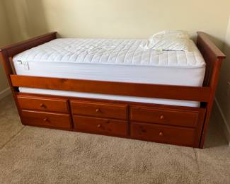 Trundle beds with drawers