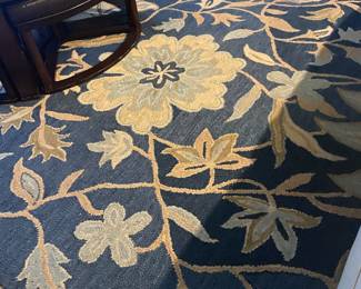 Large blue/cream rug