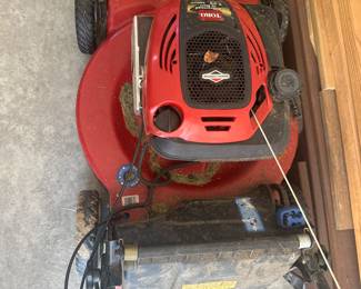 Toro Recycler gas lawn mower