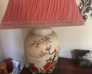 Chinoiserie ginger jar lamp