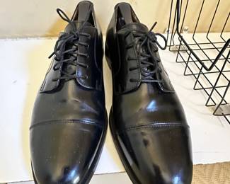 men's shoes