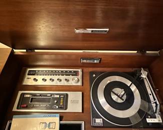 Allegro Vintage Vinyl Record Player