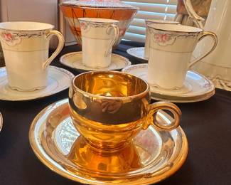 Porcelain tea set, 24K gold-plated tea cup and saucer