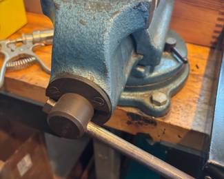 Bench Vise