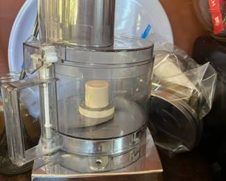 Cuisinart Pro Classic Food Processor