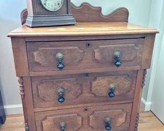 Victorian Style 3 Drawer Dresser