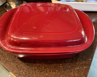 Chantal 8" x 8" Lidded Make and Take Baker