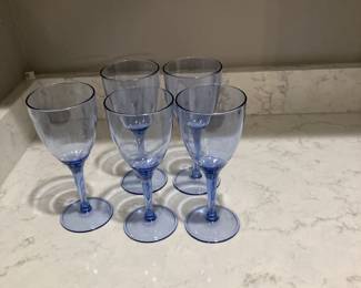 Set a six blue stem wine glasses