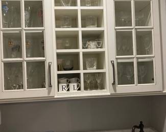 Assorted glassware
