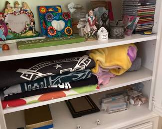 White bookshelf, dresser that goes with the five piece bedroom