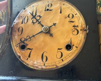 Antique Mantle Clock