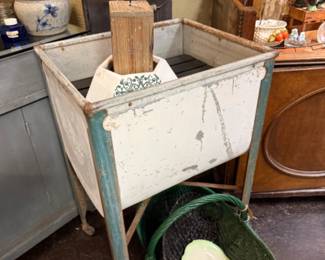 Antique Wash Stand