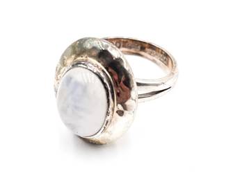 Sterling 925 Moonstone Ring w/ Textured Band