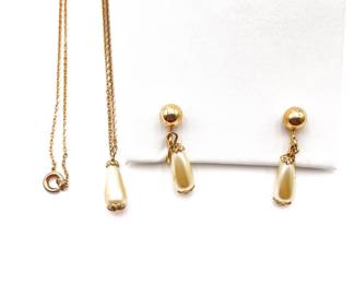 Sarah Coventry Faux Pearl Earrings & Necklace Set