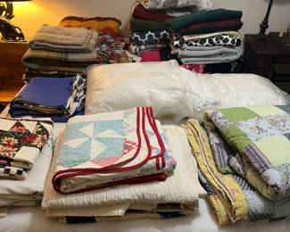 Quilts, blankets, bed