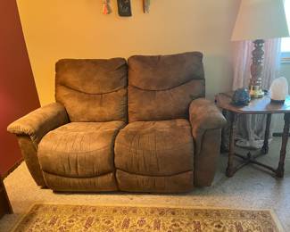 2 seater couch. I think it reclines.