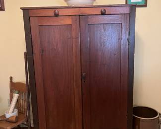 Nice antique cabinet, crocks