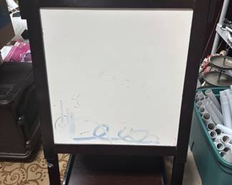Child’s Chalkboard/white board easel
$40.00