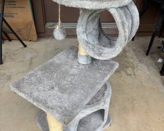 Medium size cat tree $30.00