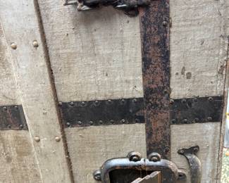 Large trunk 33.5”w 19”d 22.5”t $125.00
