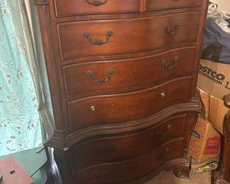 Chest of drawers 44”w 21”d 61.5”t minor damage $175.00
6 piece set $1,200.00
Bed, 2 nite stands, chest, armoire, dresser w mirror