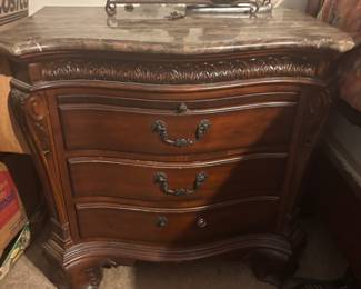 Night stands (2) $150.00 each
34”w 18”d 31”t
6 piece set $1,200.00
Bed, 2 nite stands, chest, armoire, dresser w mirror