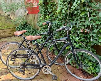 schwinn VOYAGEUR 7 Bicycles WERE $150 each NOW $50