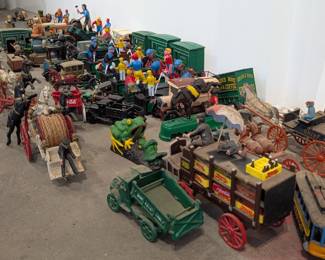 Example of more toys that are available.